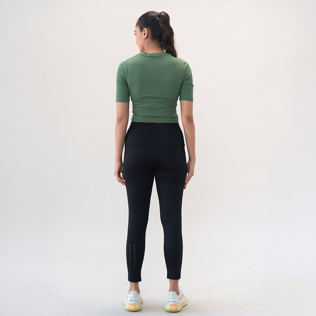 Women's Cut Out T-Shirt & Legging Set